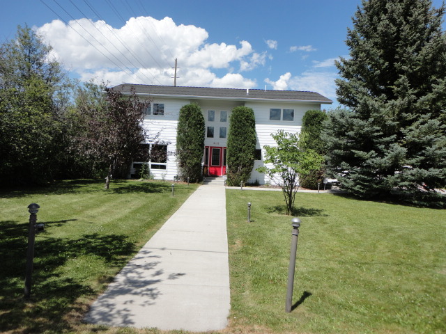 Front Yard and Entrance